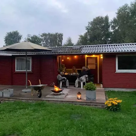 Cozy Close To Fantastic Vig